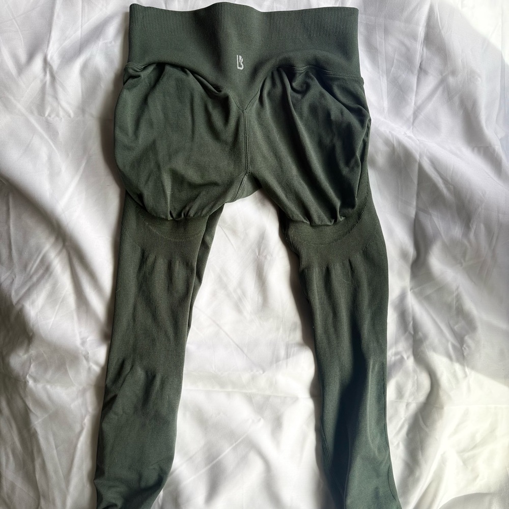 Buff Bunny Miracle seamless leggings from Bailey Stewart